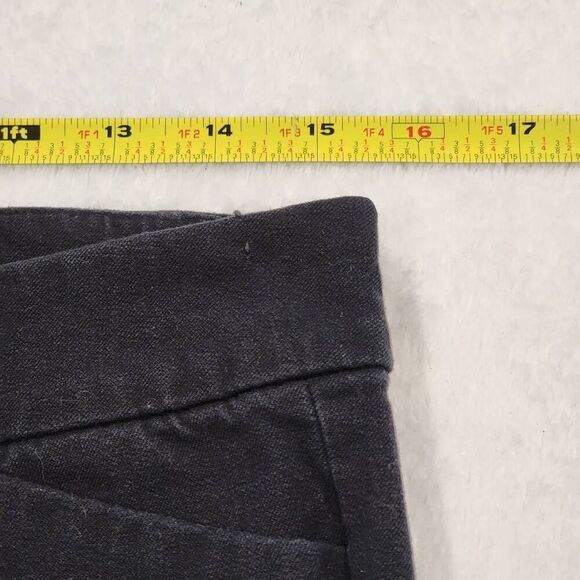 Old Navy Pixie Never Fade Pants Womens size 8 black Ankle - Picture 4 of 8